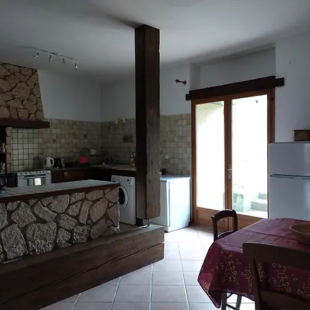 Gres Vaillant Holiday home Saint-Polycarpe