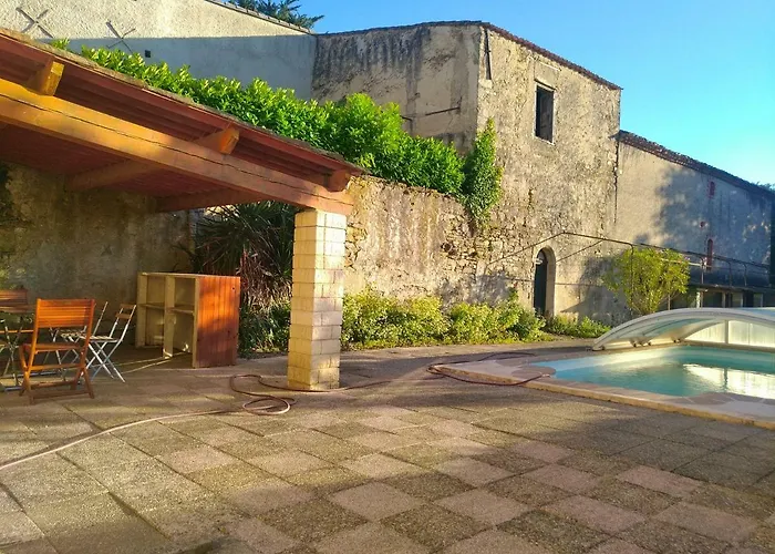 Gres Vaillant Ferienhaus Saint-Polycarpe